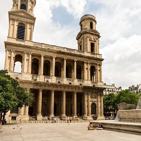 Spacious 55 Sqm In Saint-germain-des-pres Lejlighed *